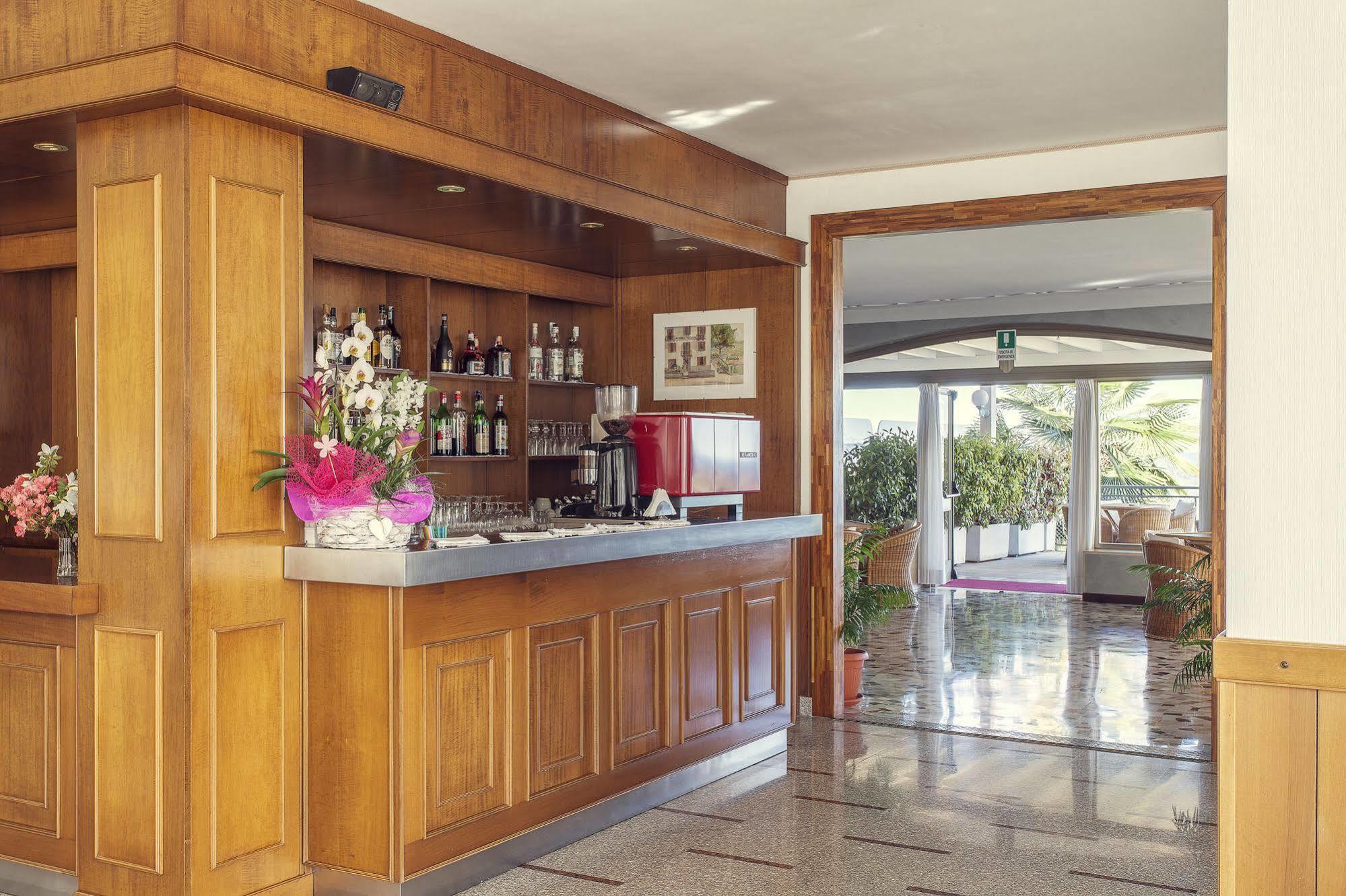 Nebbiuno Tre Laghi Hotel מראה חיצוני תמונה